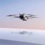 Dji Mini 3 Fly More Combo-Drohne mit grauer Smart-Controller-Funksteuerung – Image 5