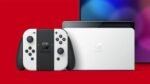 Nintendo Switch (OLED-Modell) mit Dockingstation und weißen Joy-Con-Controllern – Image 4